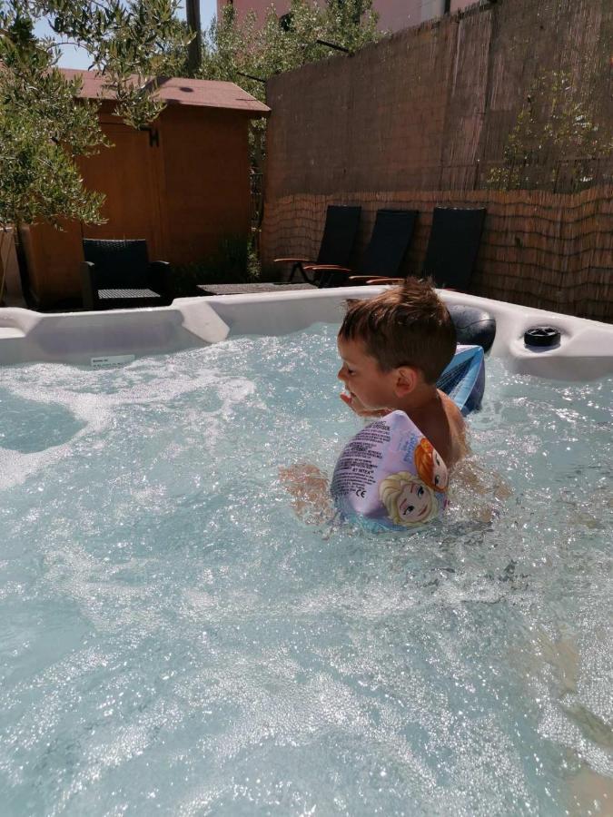 Holiday Home Istra With Jacuzzi Medulin Extérieur photo