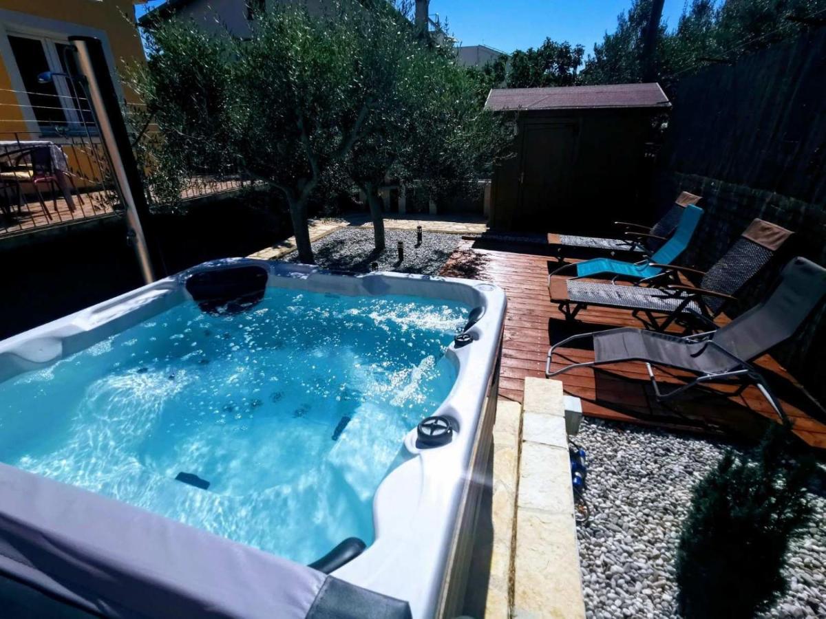 Holiday Home Istra With Jacuzzi Medulin Extérieur photo